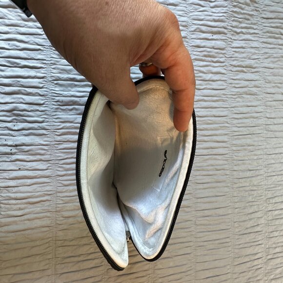 Lot of four laptop/tablet cases - Picture 9 of 9